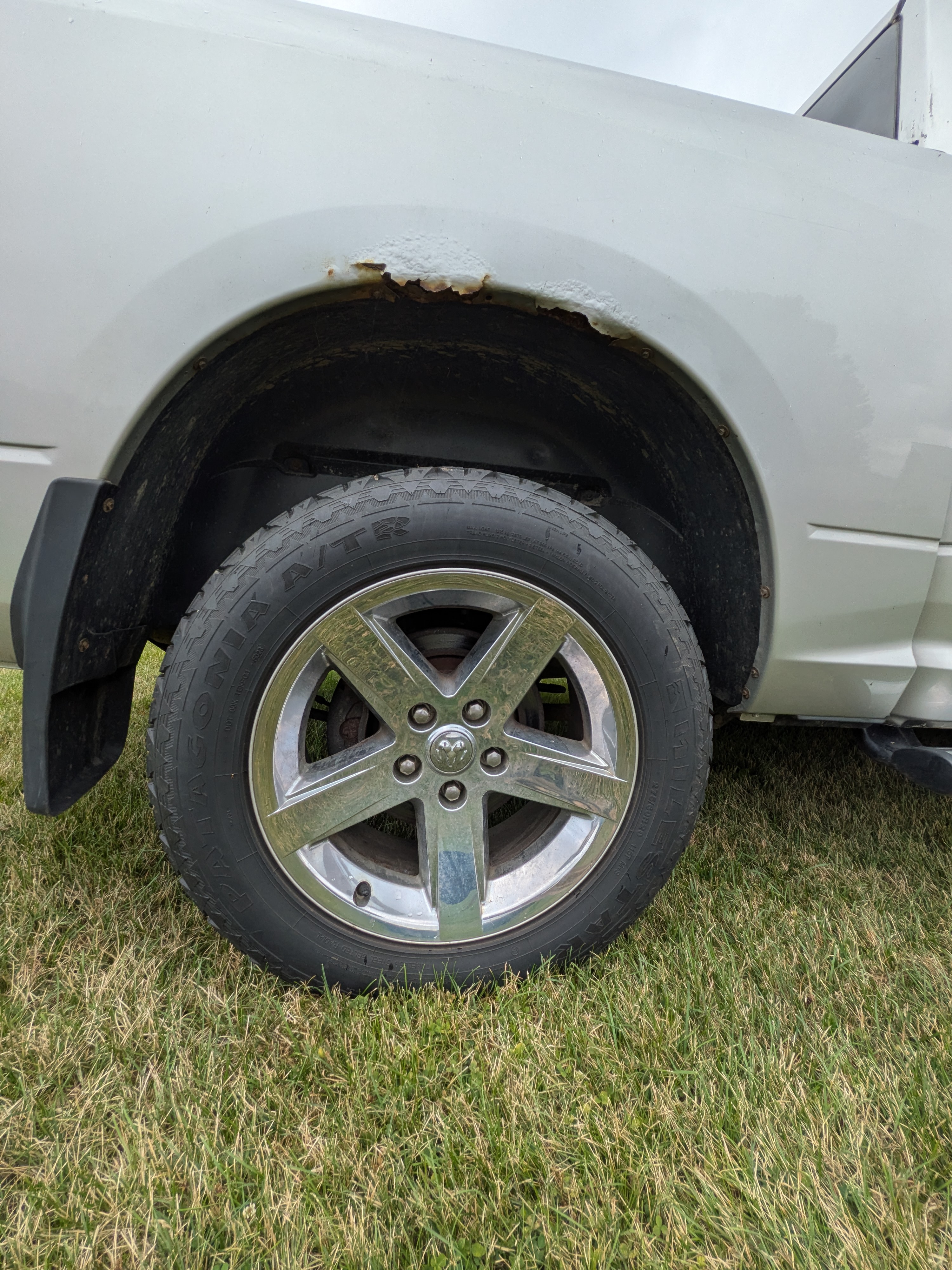 Used 2011 RAM 1500 Big Horn AWD/4WD image 6