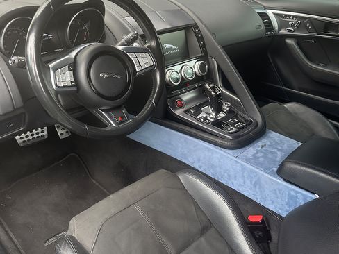 Used 2018 Jaguar F-TYPE 2.0 296 HP Coupe 2D image 19