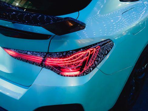 Used 2023 BMW i4 M50 w/ M Carbon Exterior Package image 2