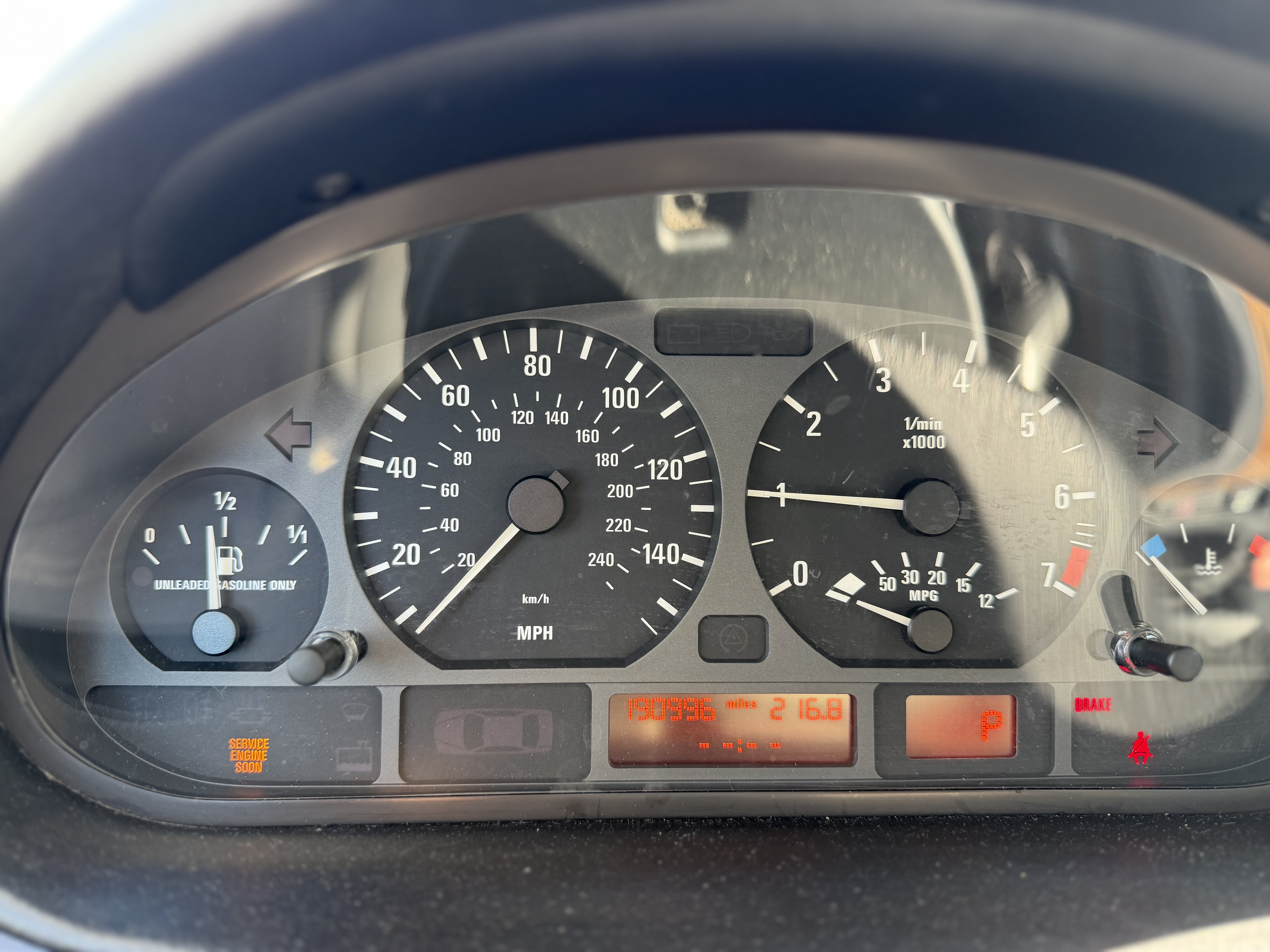 Used 2005 BMW 325i Sedan RWD image 5