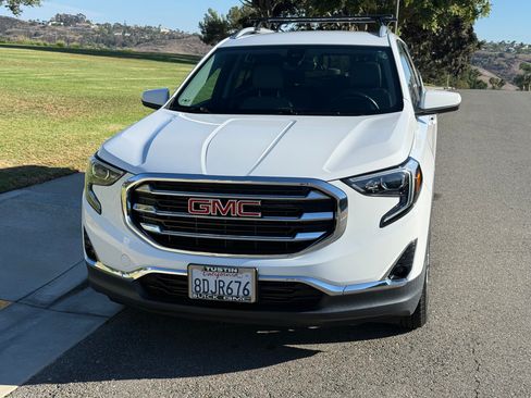 Used 2018 GMC Terrain SLT w/ Preferred Package FWD image 5