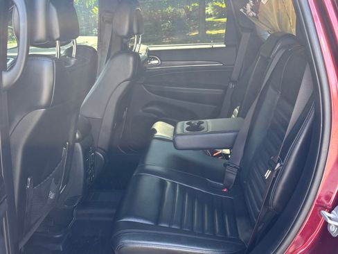Used 2019 Jeep Grand Cherokee Limited X AWD/4WD image 9