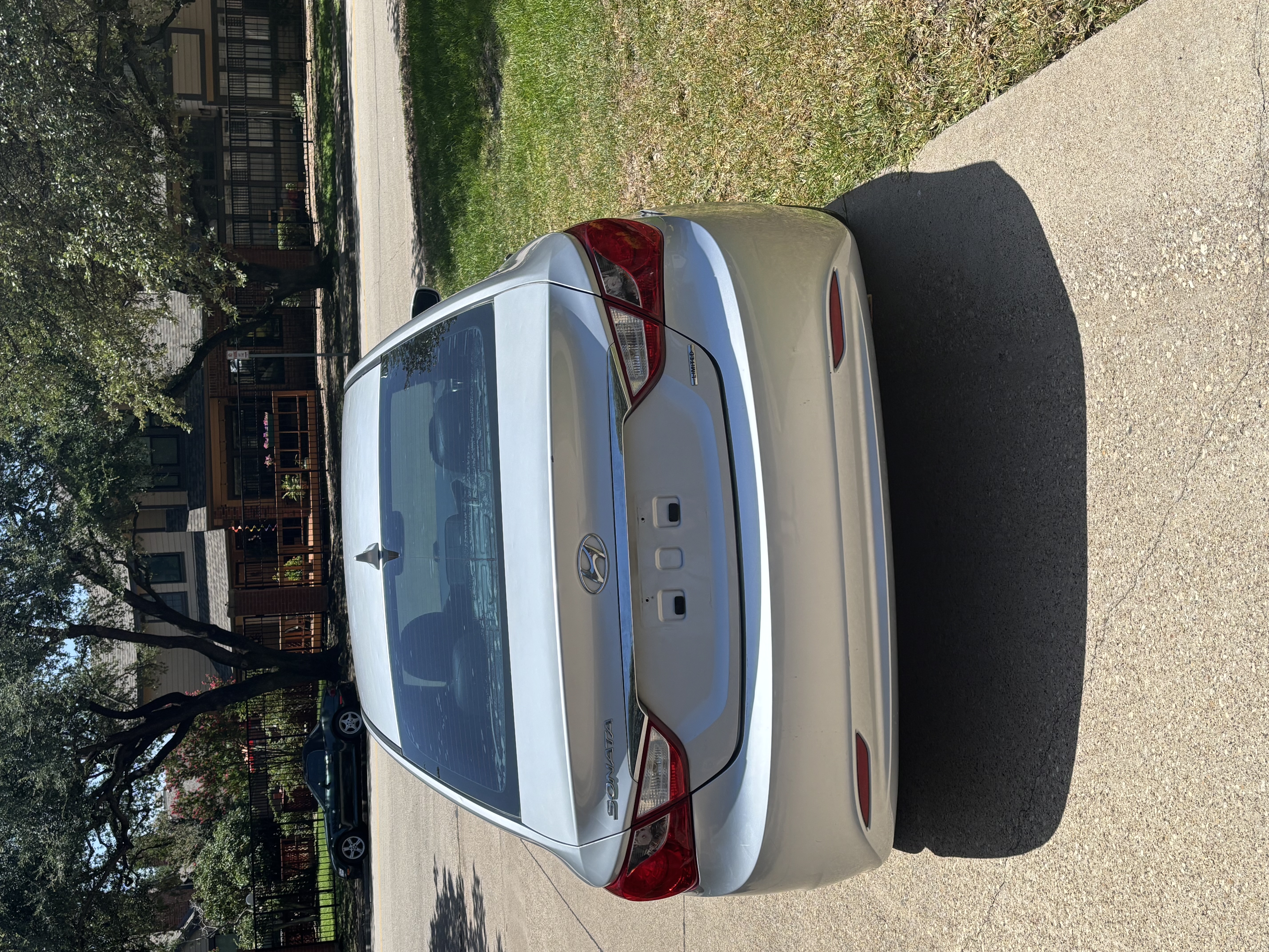 Used 2011 Hyundai Sonata Limited FWD image 5