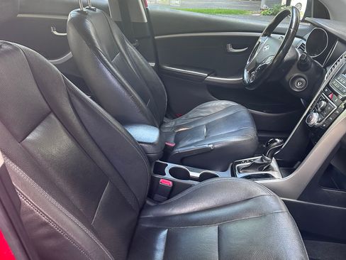 Used 2013 Hyundai Elantra GT w/ Style Pkg FWD image 9