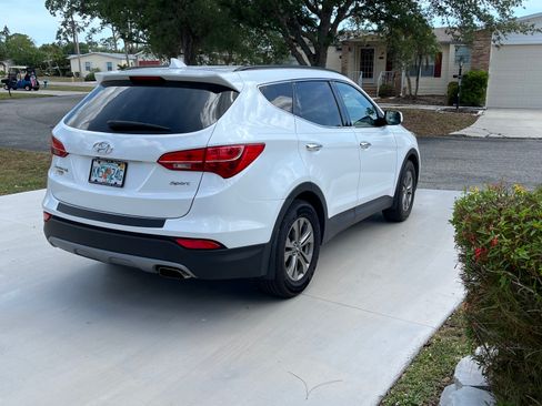 Used 2016 Hyundai Santa Fe Sport w/ Option Group 02 FWD image 18