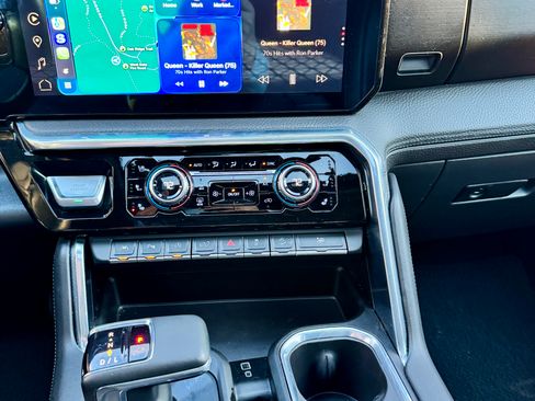 Used 2023 GMC Sierra 1500 Denali w/ Denali Reserve Package image 6