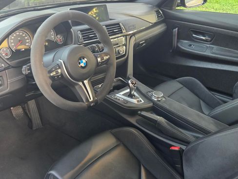 Used 2019 BMW M4 CS w/ Executive Package image 11