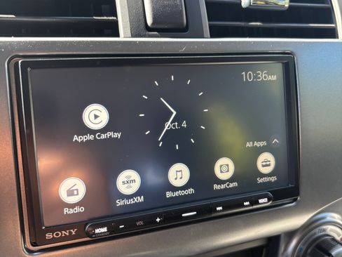 Used 2015 Toyota 4Runner SR5 image 24