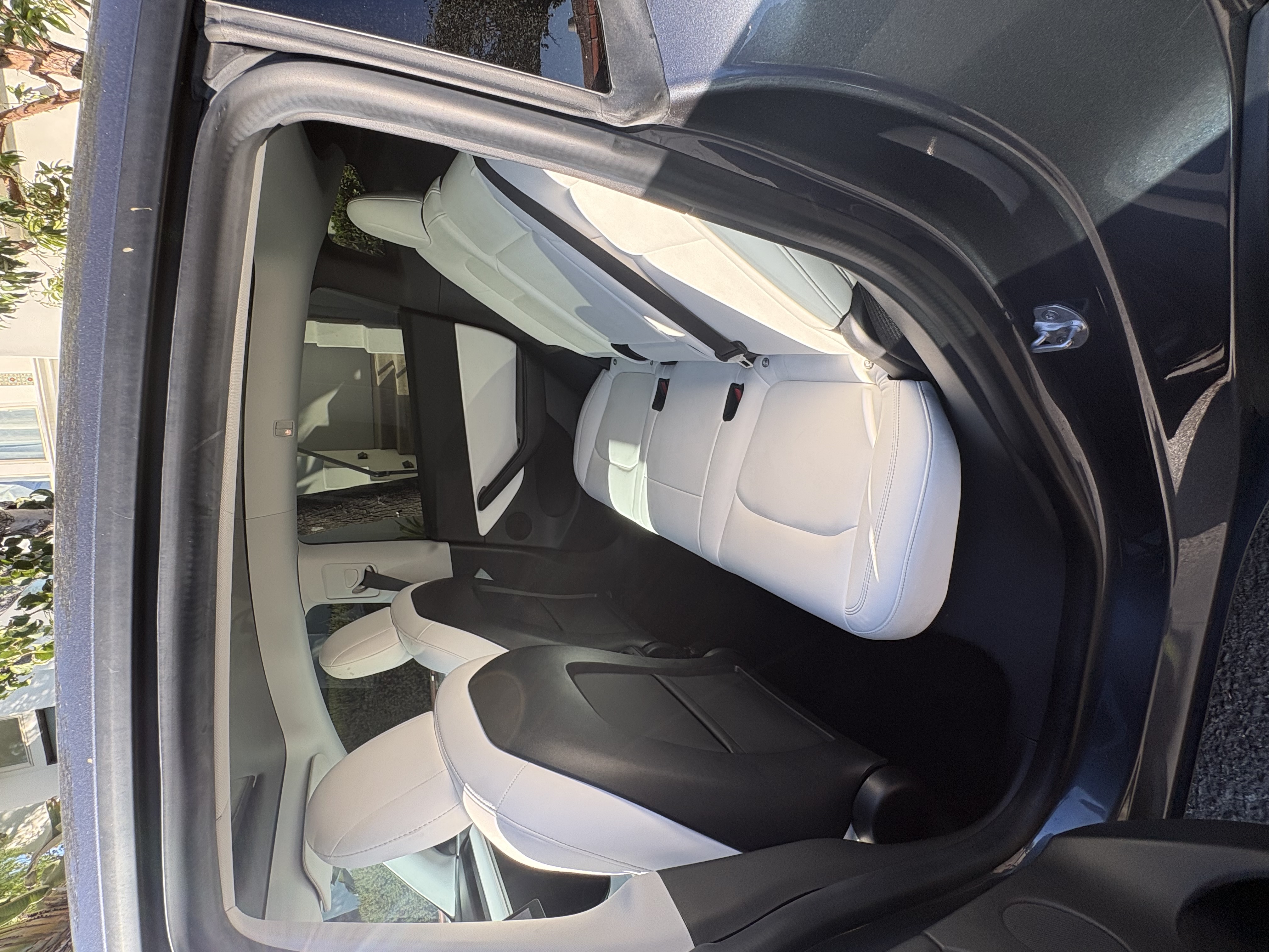 Used 2021 Tesla Model Y Long Range AWD/4WD image 8
