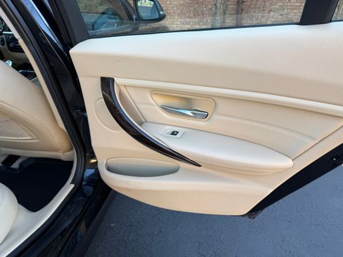Used 2013 BMW 335i xDrive Sedan image 17