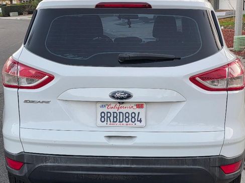Used 2015 Ford Escape S image 2