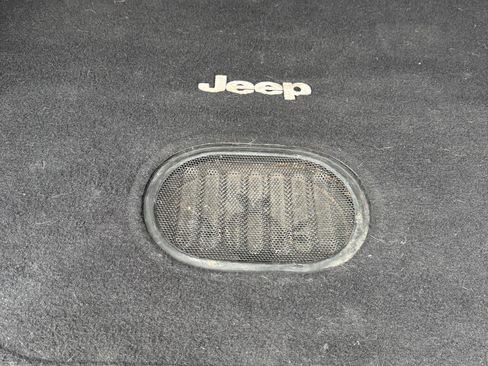 Used 2015 Jeep Wrangler Unlimited Sport w/ Quick Order Package 24S image 16