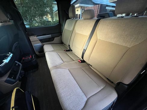 Used 2022 Ford F150 XLT w/ Equipment Group 302A High image 11