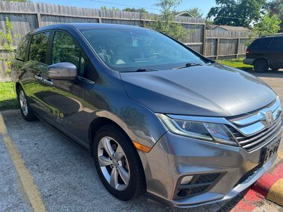 Used 2018 Honda Odyssey EX