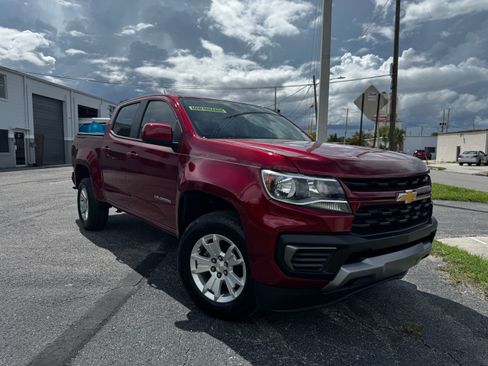 Used 2021 Chevrolet Colorado LT w/ Safety Package RWD image 13