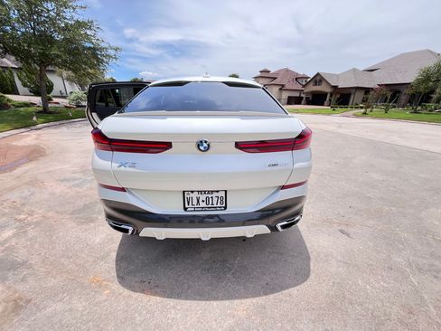 Used 2023 BMW X6 xDrive40i w/ M Sport Package AWD/4WD image 16