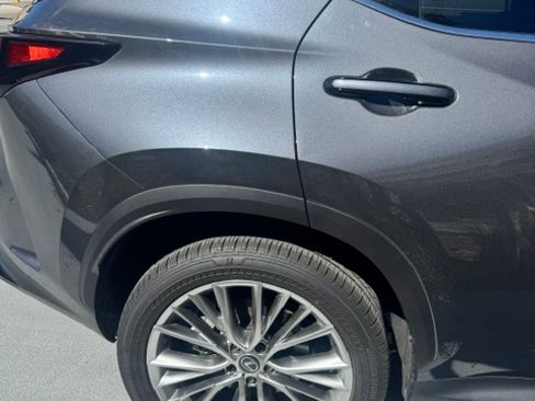 Used 2025 Lexus NX 350 AWD w/ Luxury Package image 12