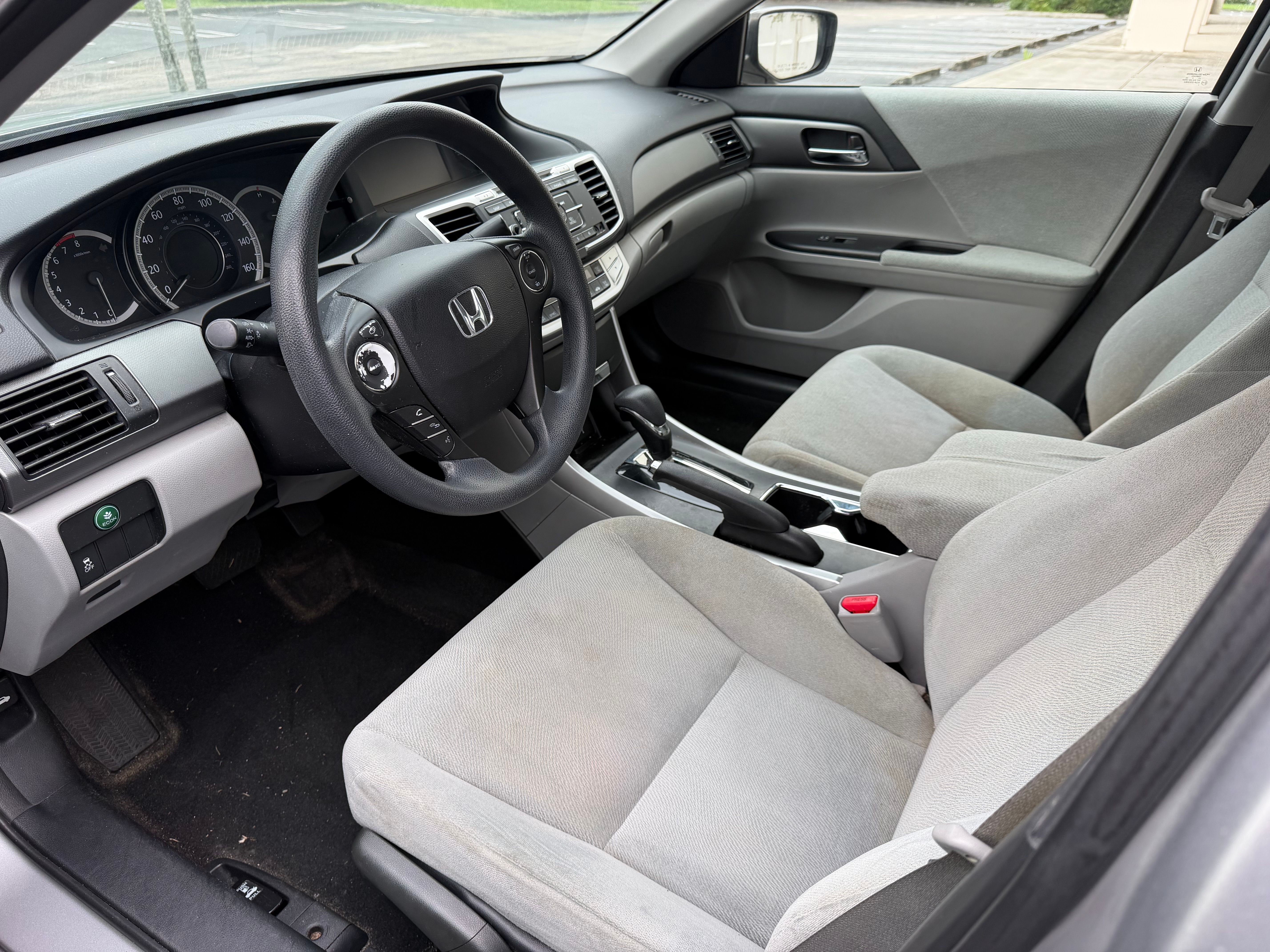 Used 2013 Honda Accord LX image 8