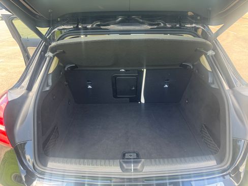 Used 2018 Mercedes-Benz GLA 250 image 13