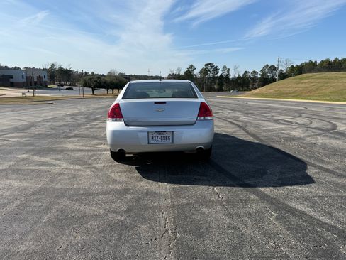 Used 2016 Chevrolet Impala Limited LS image 5