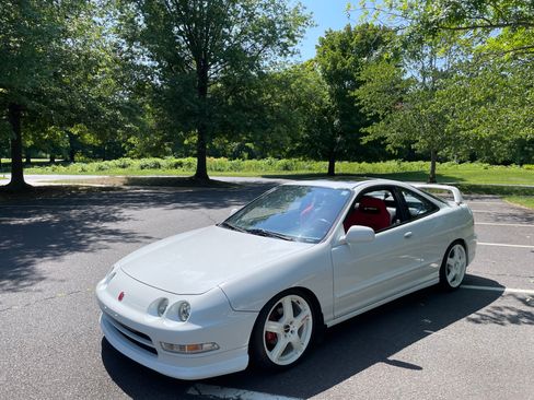 Used 1994 Acura Integra GS-R FWD image 4