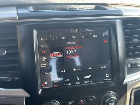 Used 2018 RAM 2500 SLT image 13