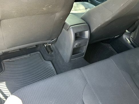 Used 2015 Volkswagen Jetta SE FWD image 12