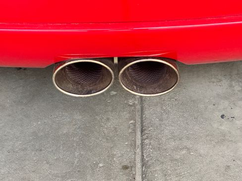 Used 2006 Pontiac Solstice Convertible w/ Premium Package image 9