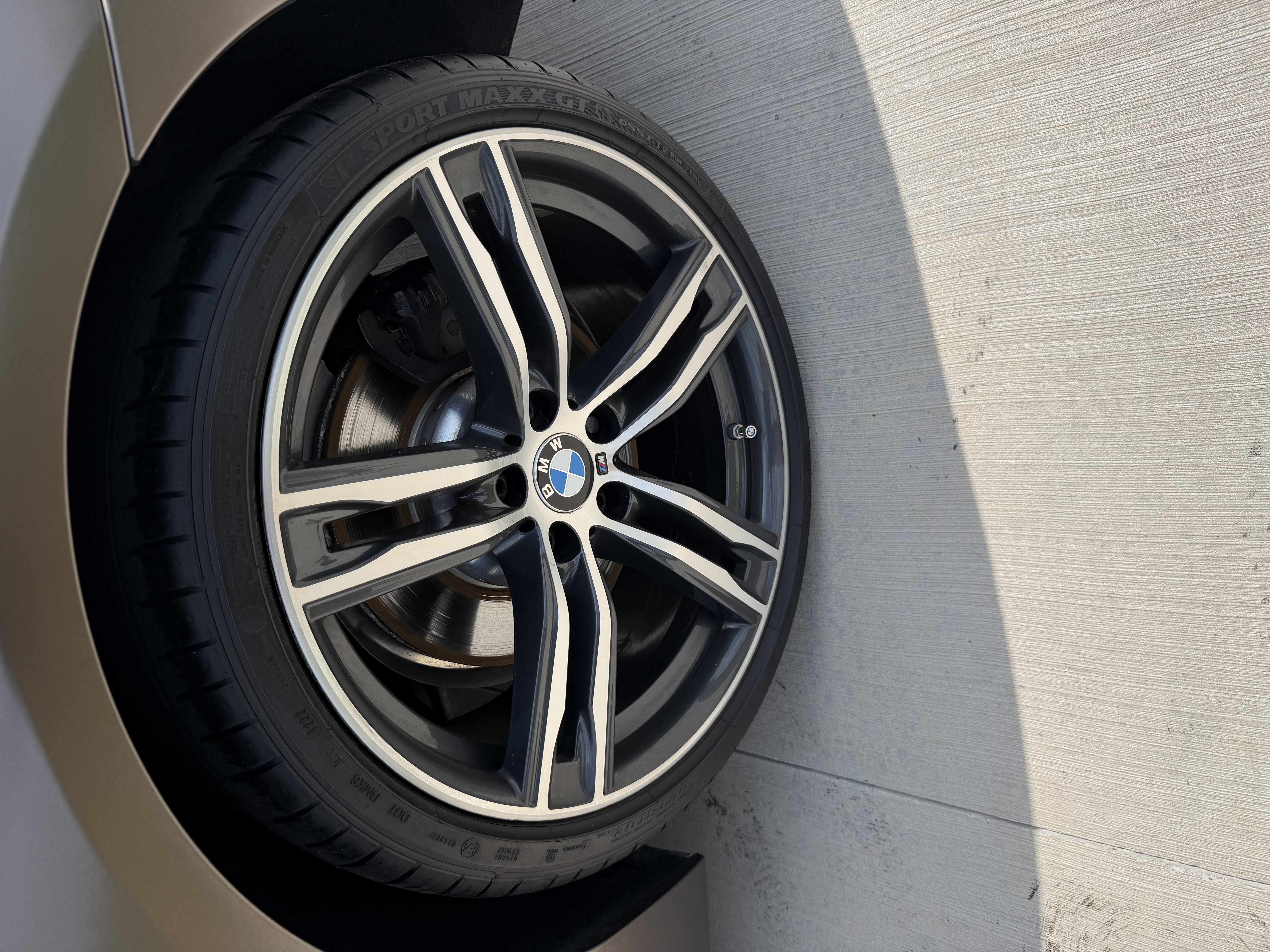 Used 2018 BMW 640i Convertible RWD image 25