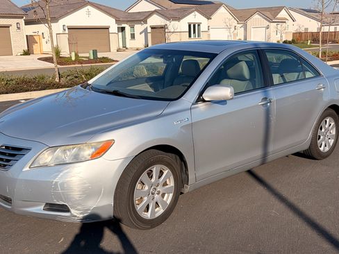 Used 2007 Toyota Camry Hybrid image 4