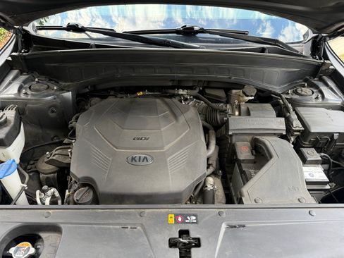 Used 2020 Kia Telluride EX w/ Towing Package FWD image 11