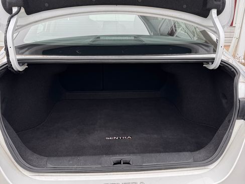 Used 2023 Nissan Sentra SV w/ All-Weather Package image 18