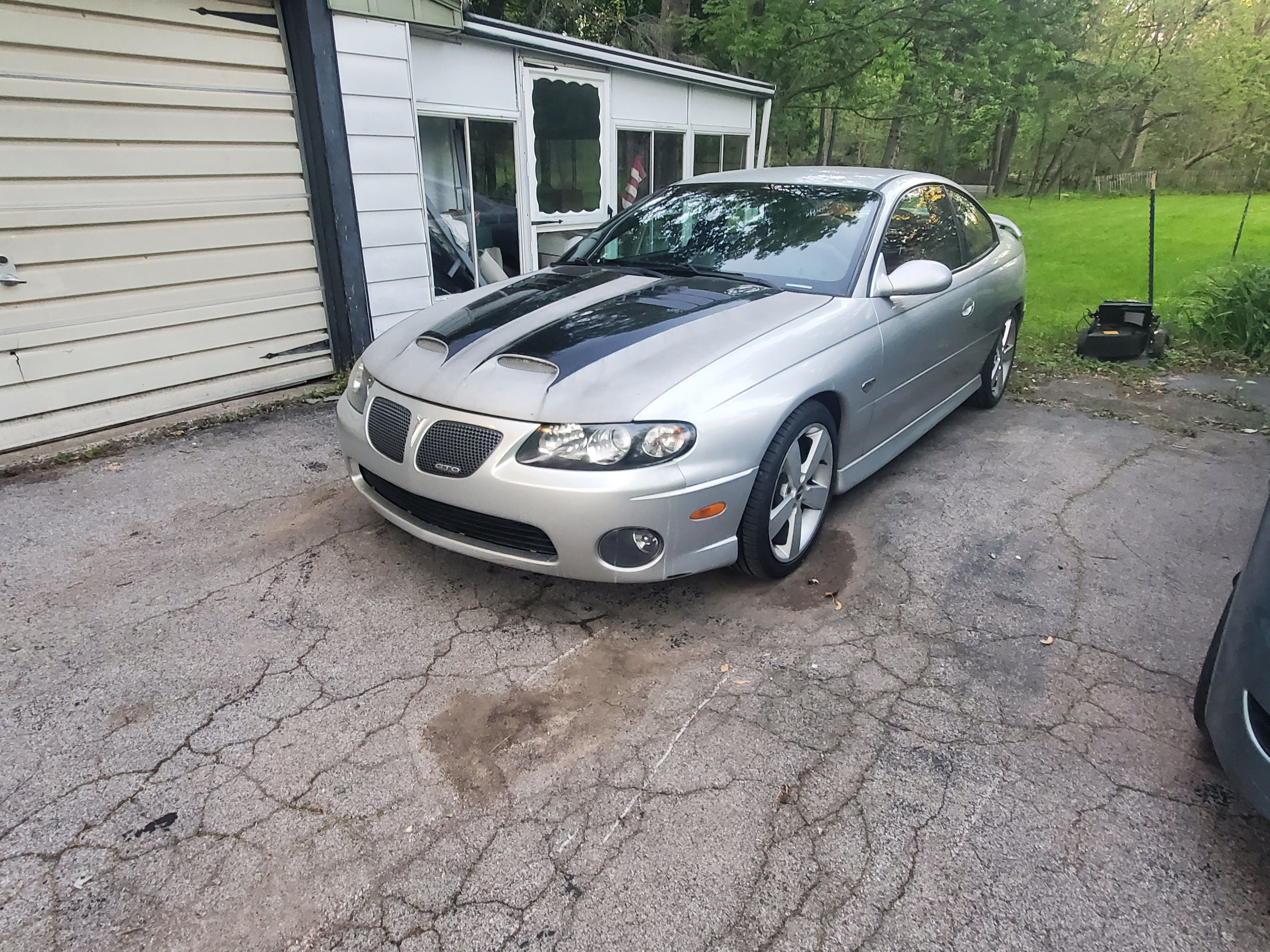 Used 2005 Pontiac GTO RWD image 4