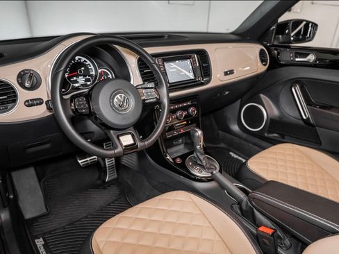 Used 2019 Volkswagen Beetle 2.0T Final Edition SEL FWD image 5