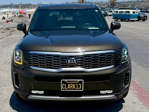 Used 2020 Kia Telluride SX w/ Towing Package FWD image 8