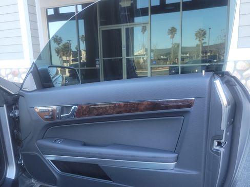 Used 2013 Mercedes-Benz E 350 E 350 Coupe 2D image 22