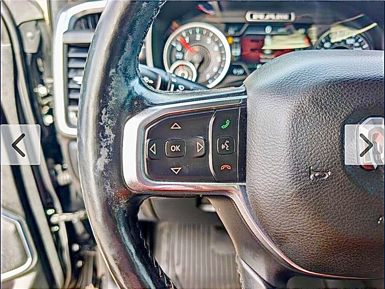 Used 2019 RAM 1500 Laramie AWD/4WD image 23