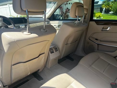 Used 2015 Mercedes-Benz E 350 4MATIC Sedan image 5