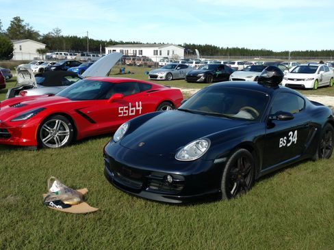 Used 2016 Chevrolet Corvette Stingray Coupe w/ 2LT Preferred Equipment Group image 6