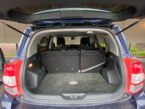 Used 2008 Scion xD image 11