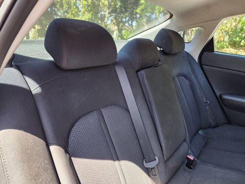 Used 2018 Kia Optima LX image 14