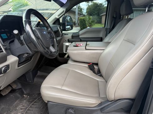 Used 2022 Ford F250 XL w/ Power Equipment Group AWD/4WD image 11