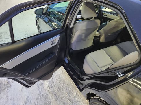 Used 2015 Toyota Corolla LE image 15