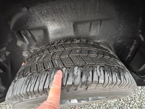 Used 2021 RAM 1500 Big Horn image 8