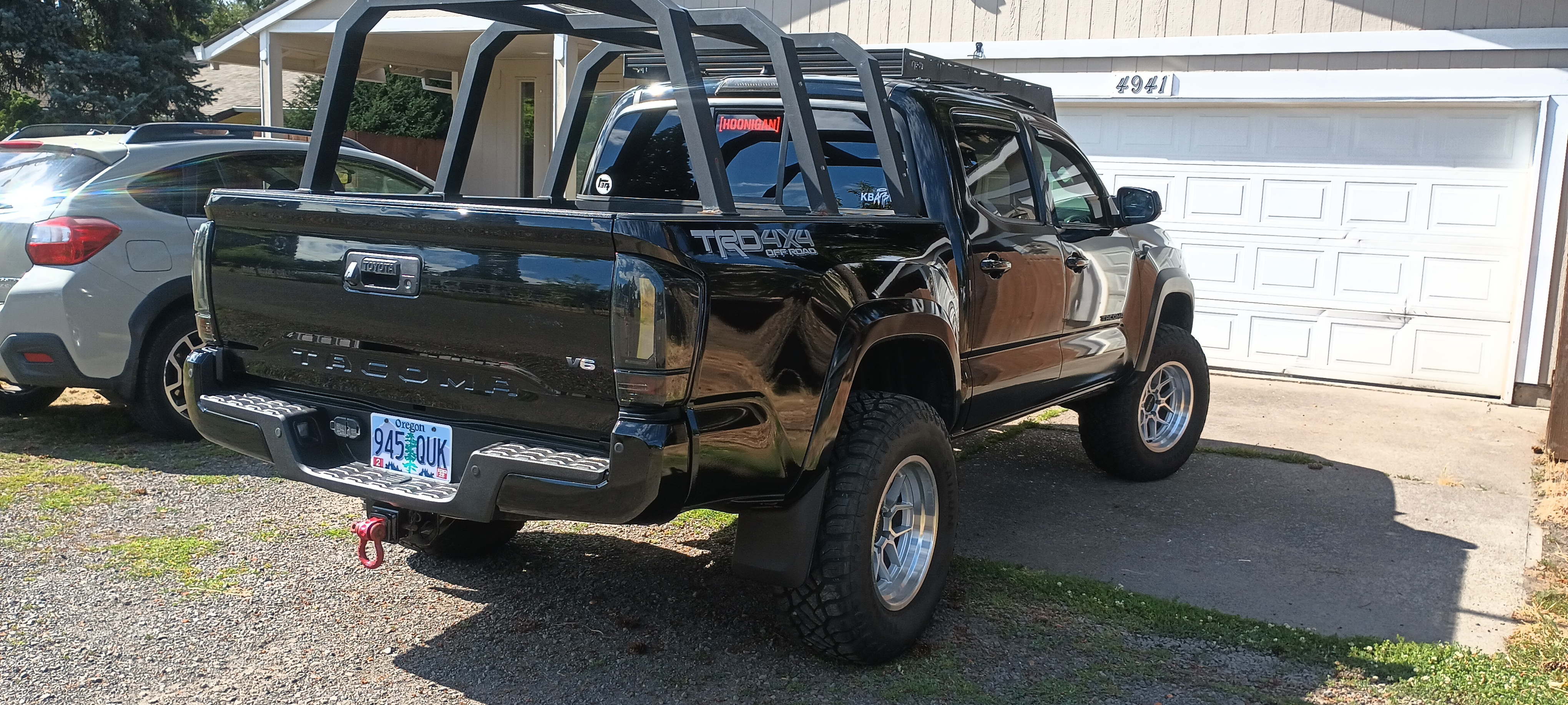 Used 2016 Toyota Tacoma TRD Off-Road AWD/4WD image 5