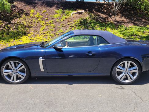 Used 2010 Jaguar XKR R RWD image 31