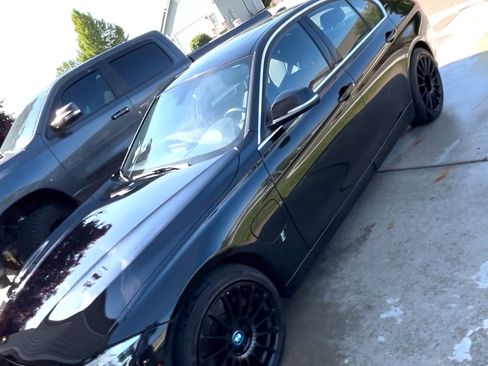 Used 2017 BMW 330e RWD image 5