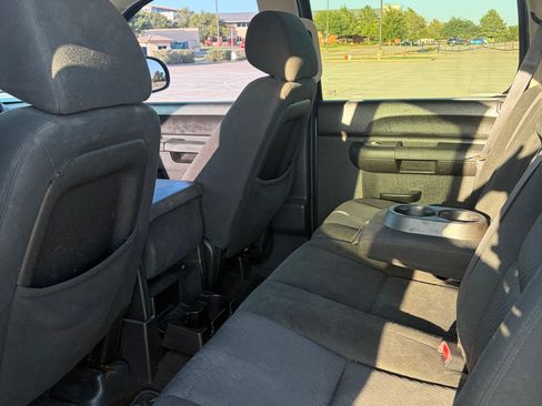 Used 2011 Chevrolet Silverado 1500 LS RWD image 9