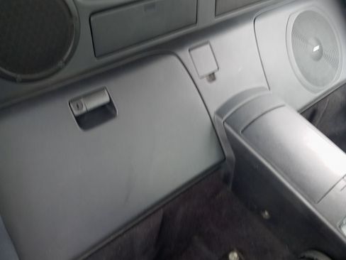 Used 2003 Nissan 350Z Touring image 8