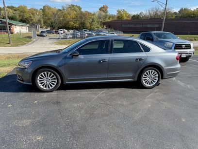 Used 2017 Volkswagen Passat 1.8T SE